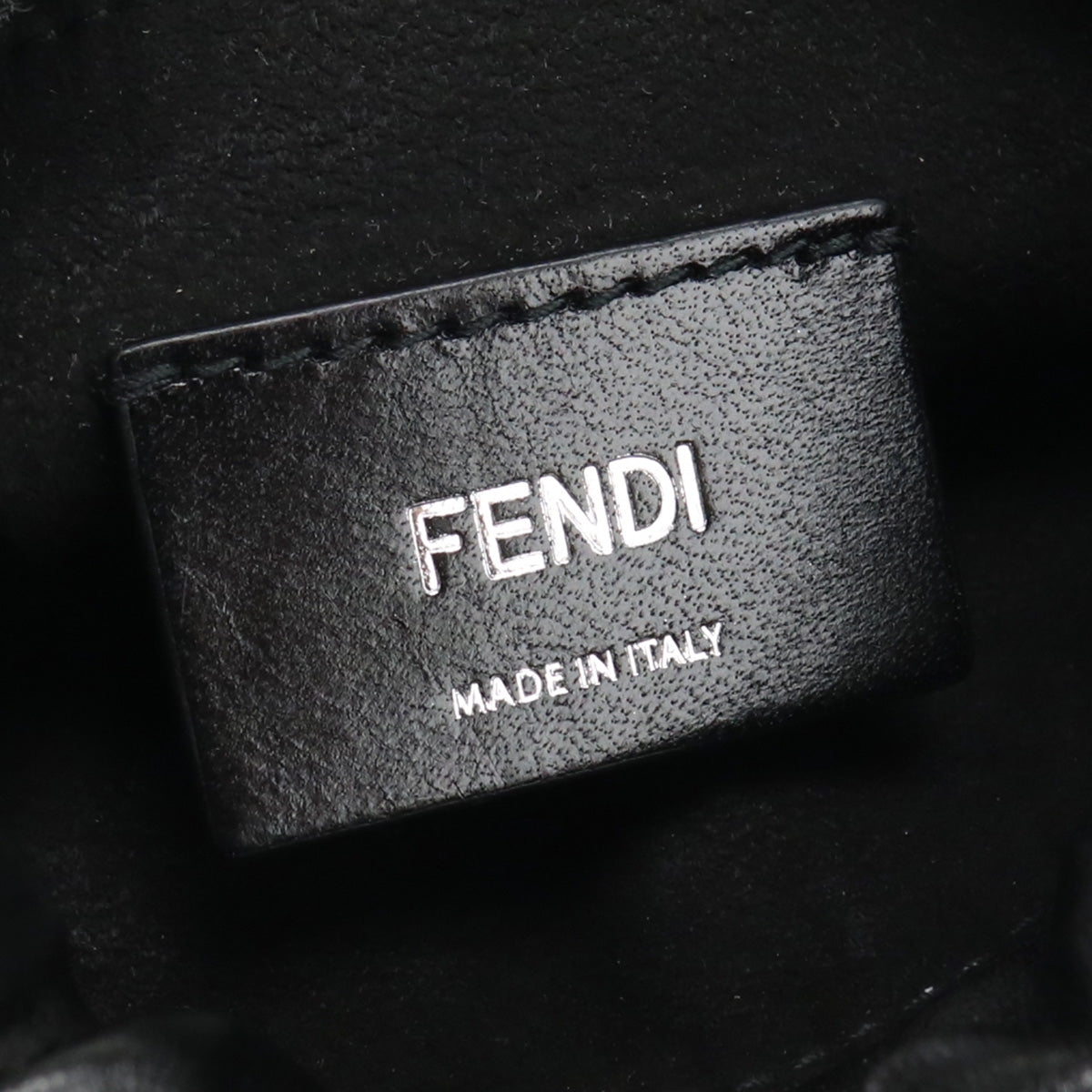 FENDI フェンディ フォンホルダー 7AR898 ADM9 携帯ケース レザー【中古】 ユニセックス